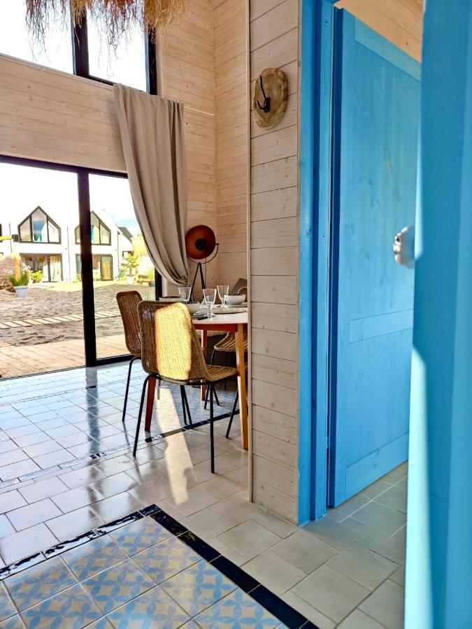 Lulu Holiday Resort Domki Z Podgrzewanym Basenem Мєлно Екстер'єр фото